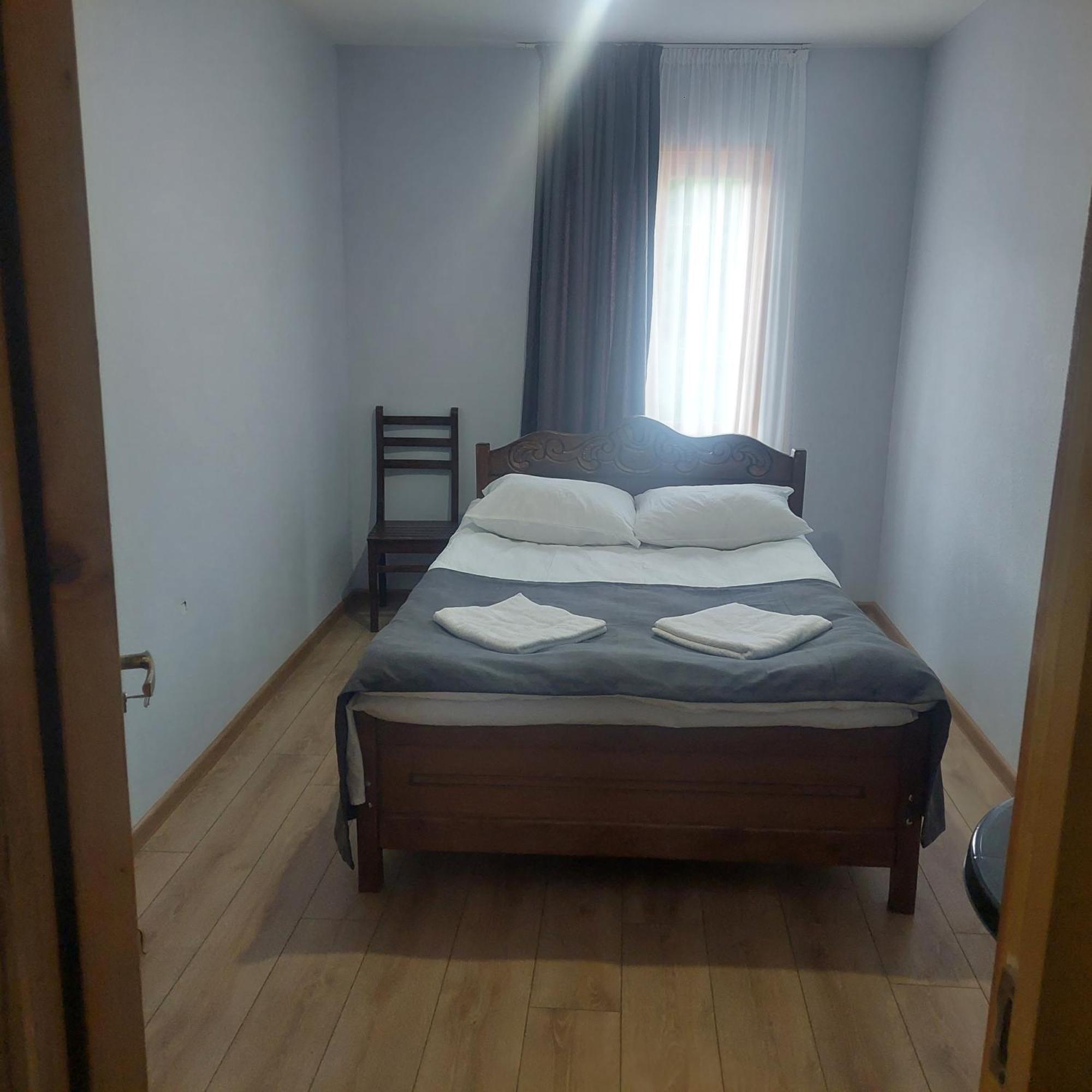 Guest House Tsasne Omalo Exterior photo